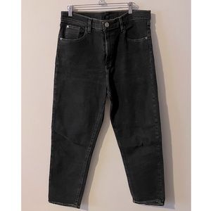 BDG girlfriend Jeans